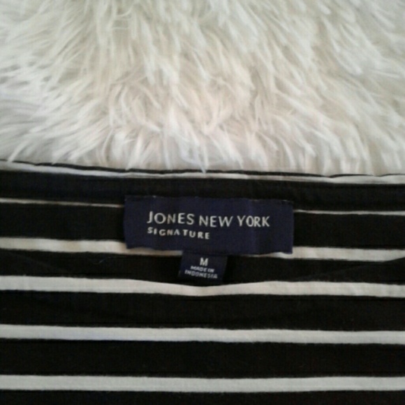 Jones of NY casual top - Picture 4 of 4